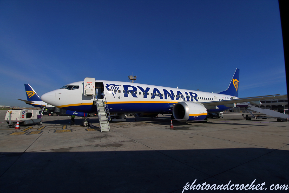 Ryanair - Boeing 737-8-200 - Image
