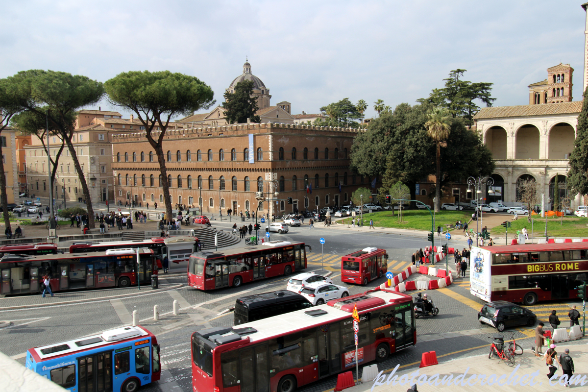 Rome - Piazza Venezia - Image