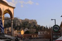 L-Għolja tal-Akropoli b’Fdalijiet Rumani