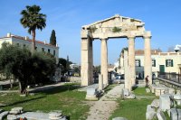 Porte d’Athéna Archégétis à Athènes