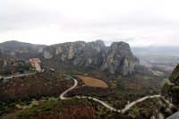 Monasterio Sagrado de Roussanou visto desde Varlaam, Meteora